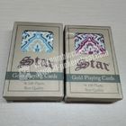 Em cartões de jogo invisíveis plásticos do ouro de The Star para o analisador do pôquer