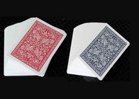Cartões de jogo enormes azuis vermelhos de jogo da cara do plástico 2818 de Fournier dos suportes da mágica
